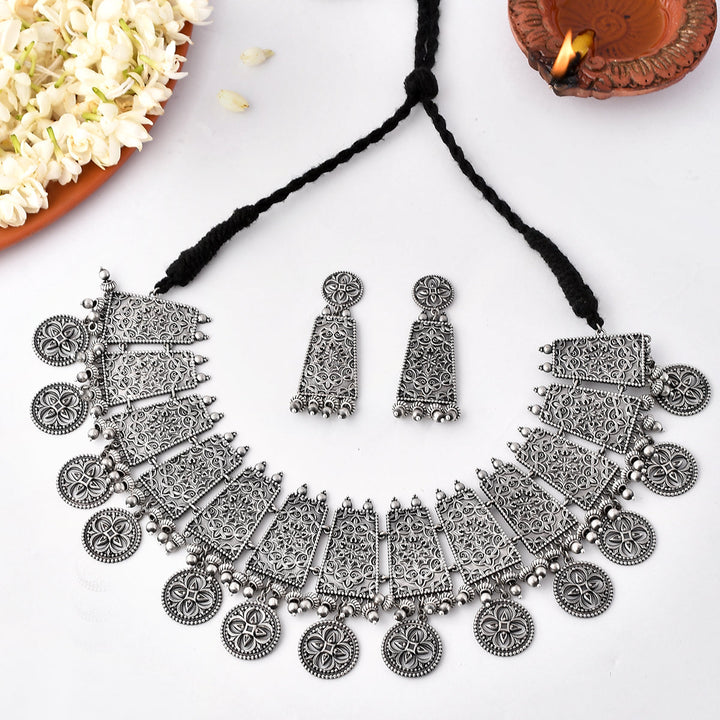 Nrityotsava Amulya Collar Necklace Set | SHOBITAM