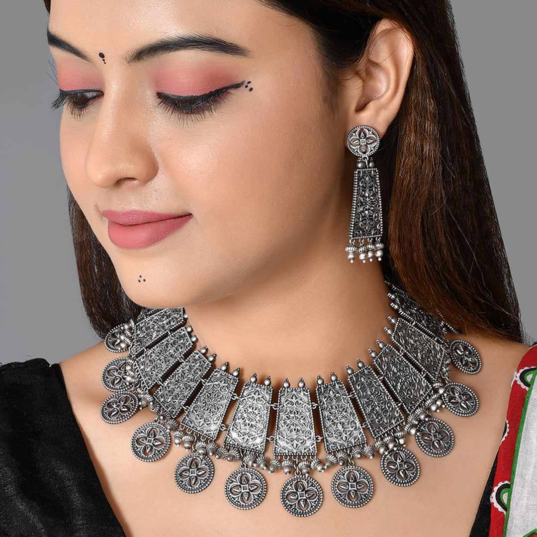 Nrityotsava Amulya Collar Necklace Set | SHOBITAM