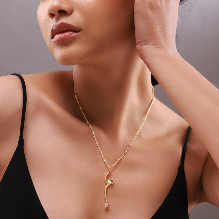 Flow Tide Stream Pendant Short Necklace | SHOBITAM