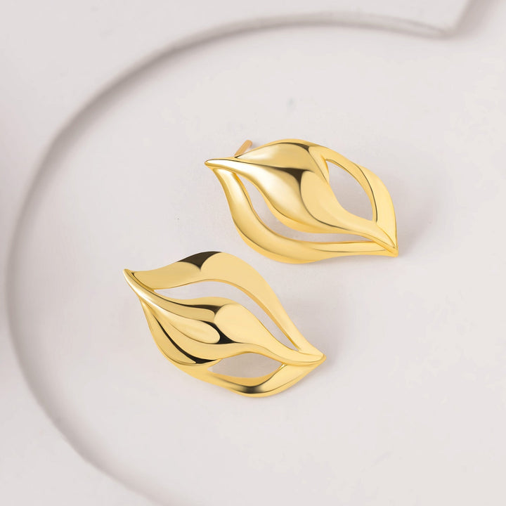 Flow Tide Wave Curves Stud Earrings | SHOBITAM