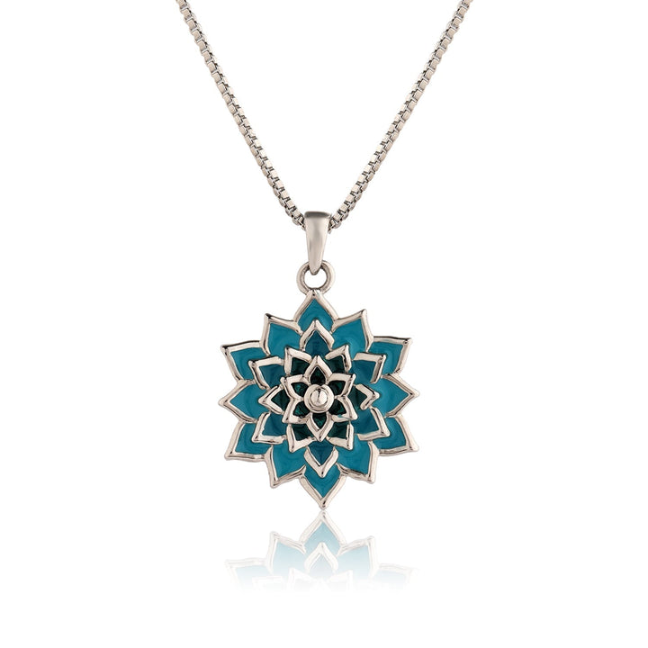 Fractals In Nature Infinite Fern Pendant | SHOBITAM