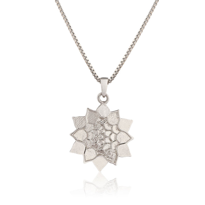 Fractals In Nature Infinite Fern Pendant | SHOBITAM