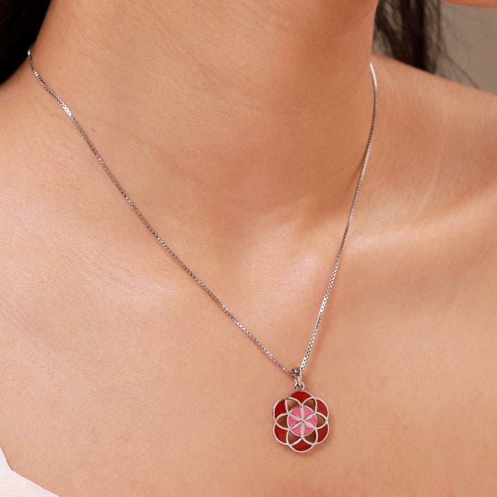 Fractals In Nature Mandel Flora Pendant | SHOBITAM