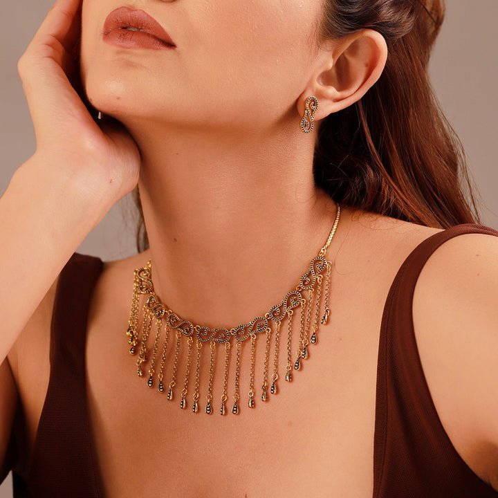 Fringes Slay In Fringe Collar Necklace Set | SHOBITAM