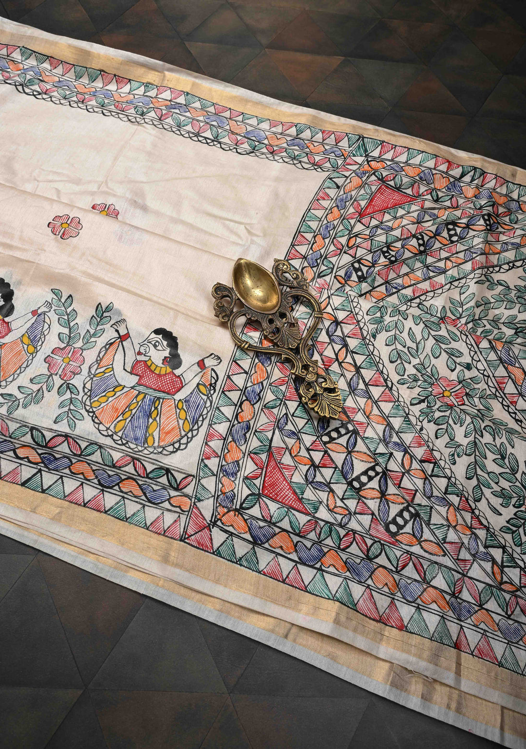 Beige Lightweight Chanderi Silk Cotton Saree With Madhubani hand Painting | SILK MARK CERTIFIED