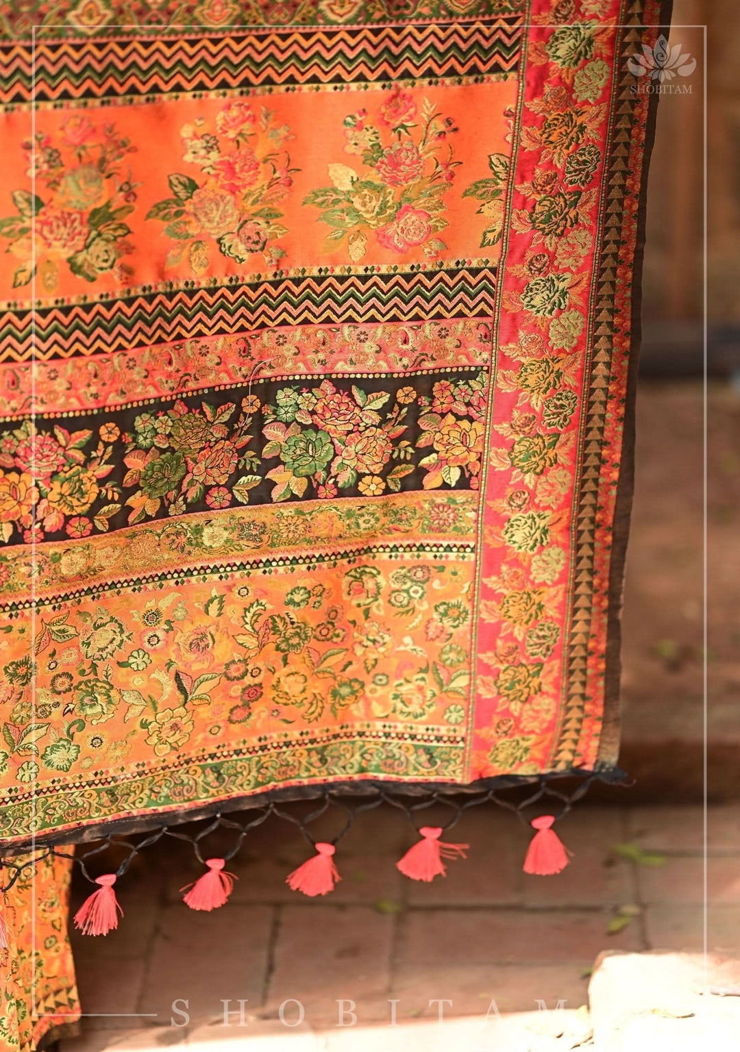 Kani Design with Floral Jaal in Black and Beige Rayon Saree| SHOBITAM