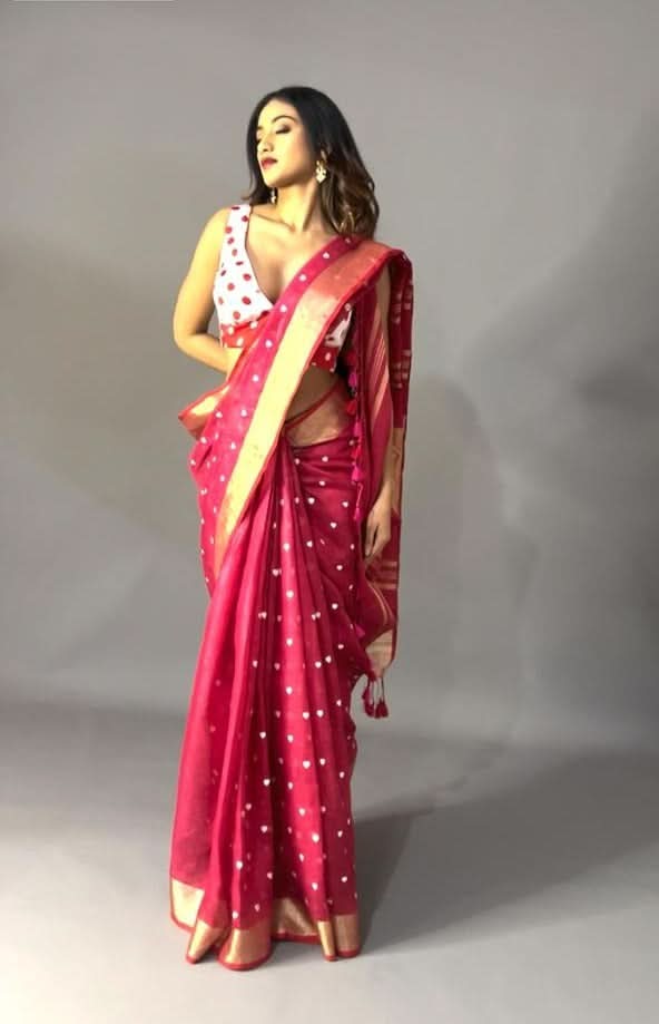 Pre orderLoving Hearts Embroidered Cherry Plum Pure Tone Linen Saree