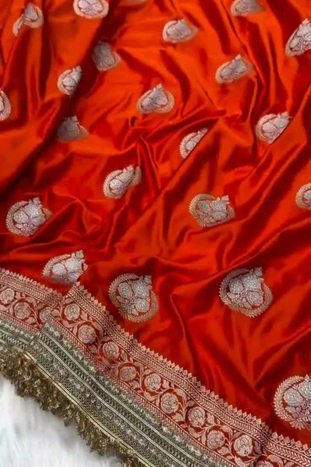 Beautiful Red Banarasi Mashru Silk with Golden Zari Weaved & Minakari Boota Wrap in 1 Minute Saree | SILK MARK CERTIFIED