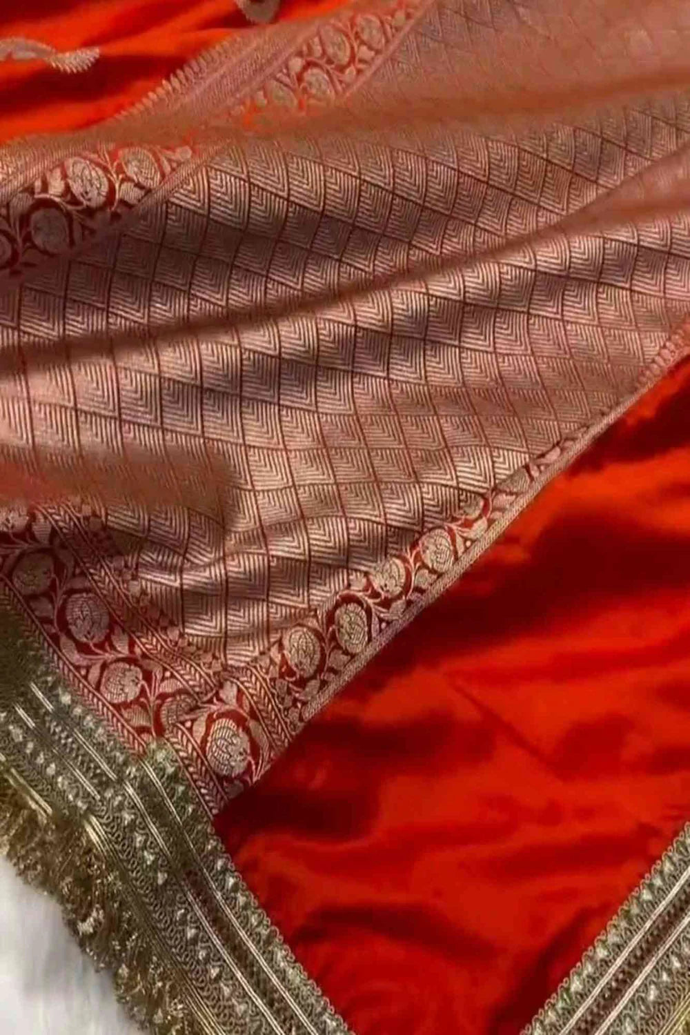 Beautiful Red Banarasi Mashru Silk with Golden Zari Weaved & Minakari Boota Wrap in 1 Minute Saree | SILK MARK CERTIFIED