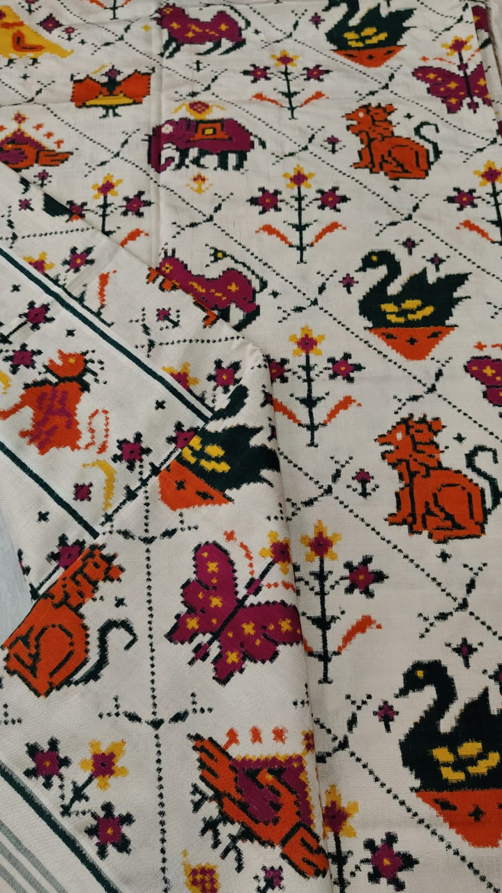 Celebrity Design 8 Motif Authentic Patan Patola Pure in Ivory  | SILK MARK CERTIFIED
