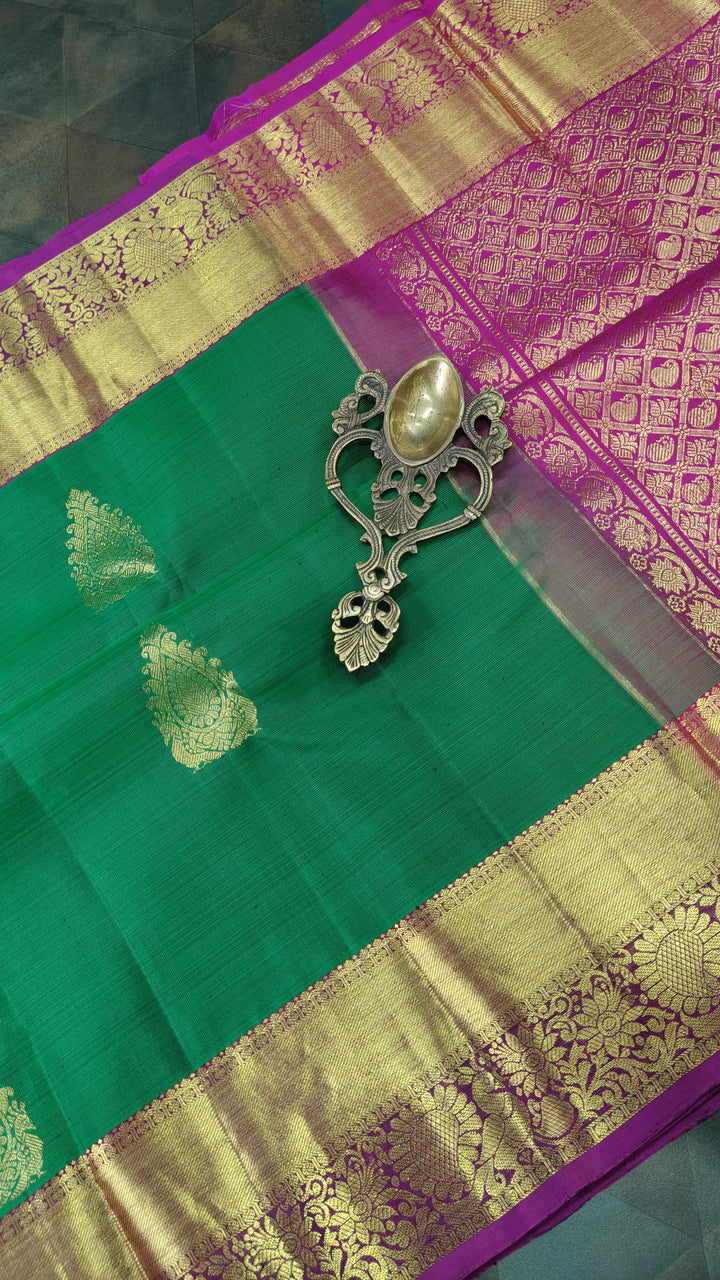 Green Kanjivaram Silk Saree with Damask Buttas and Zari Border | SILK MARK CERTIFIED