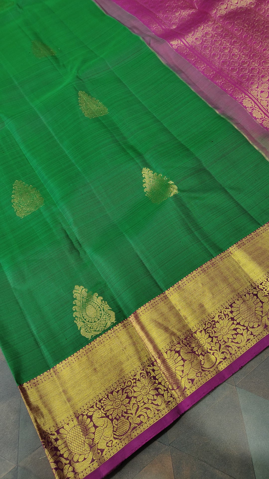 Green Kanjivaram Silk Saree with Damask Buttas and Zari Border | SILK MARK CERTIFIED