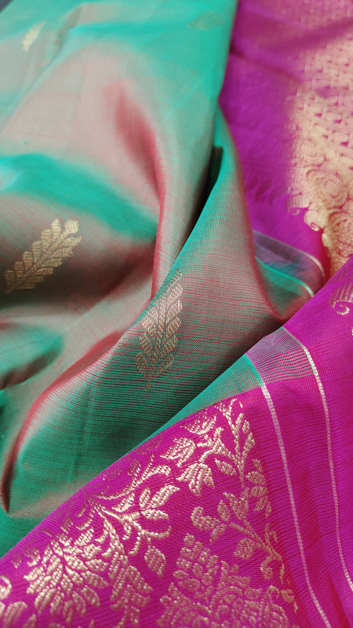 Green Dual Tone Stunning Half Border Kanjivaram Pure Silk saree with Zari Brocade | SILK MARK CERTIFIED