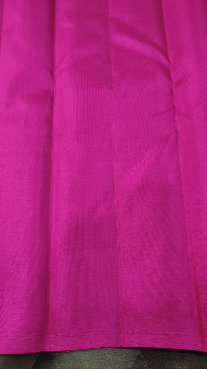 Purple Dual Tone Stunning Half Border Kanjivaram Pure Silk saree with Zari Brocade | SILK MARK CERTIFIED