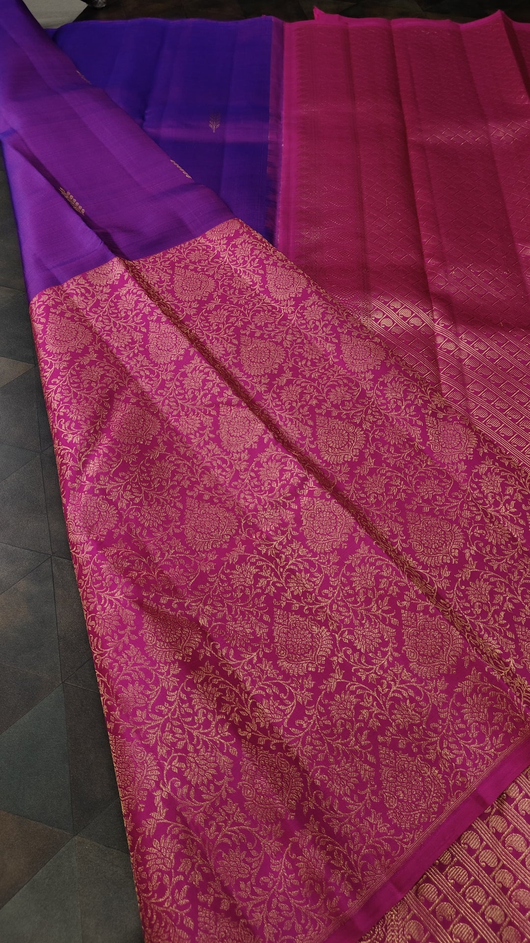 Purple Dual Tone Stunning Half Border Kanjivaram Pure Silk saree with Zari Brocade | SILK MARK CERTIFIED