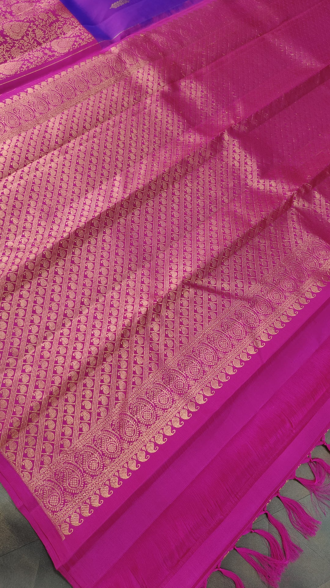 Purple Dual Tone Stunning Half Border Kanjivaram Pure Silk saree with Zari Brocade | SILK MARK CERTIFIED