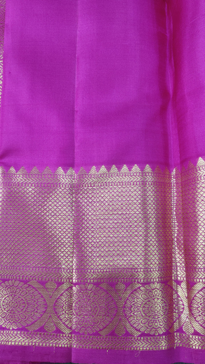 Mustard Dual tone Kanjivaram Silk Saree with Damask Buttas and Contrast Zari Border | SILK MARK CERTIFIED