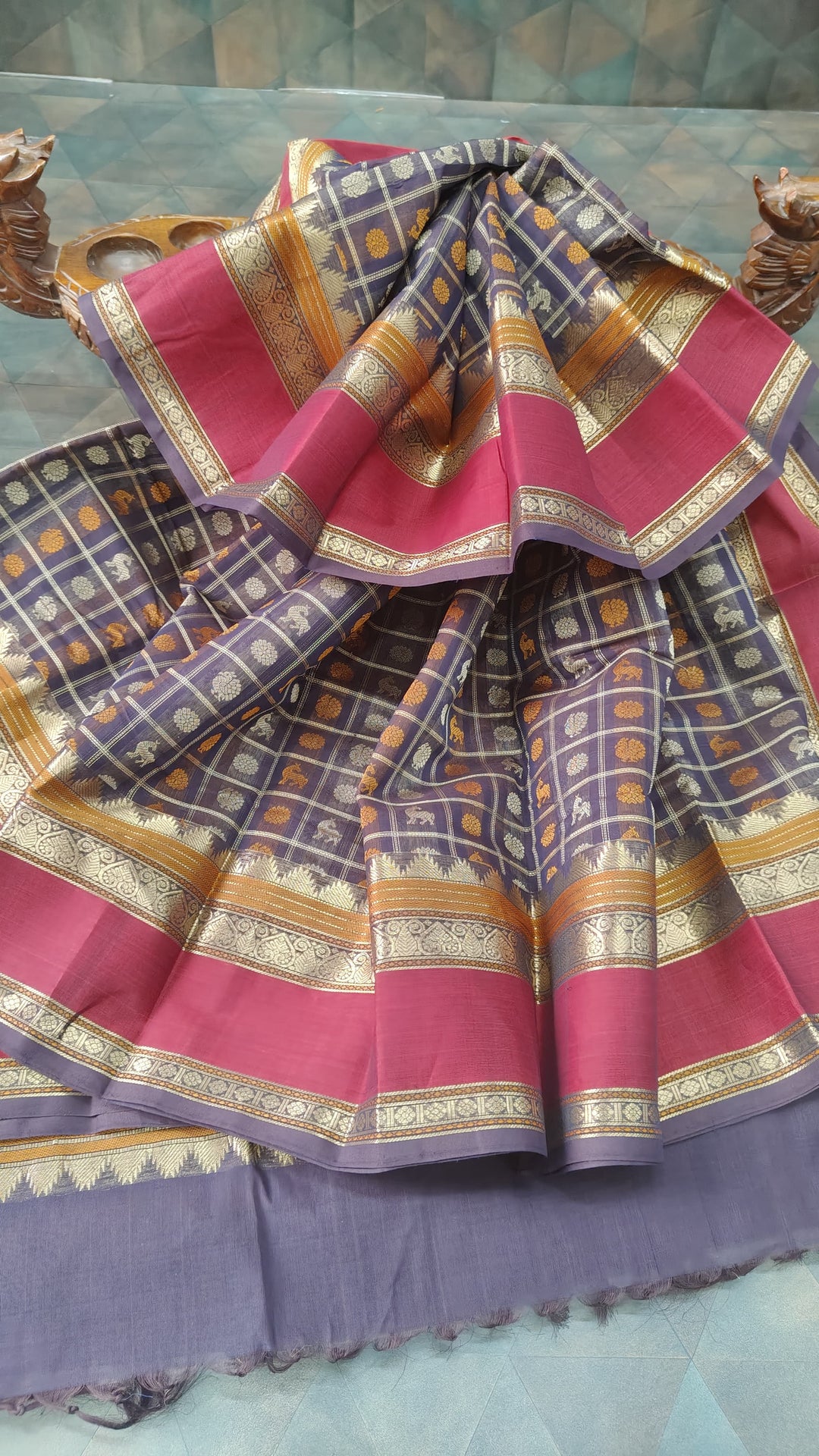 Deep Plum Handloom Kanchi cotton Saree with 1000 Buttas and Rettaipet Zari Border