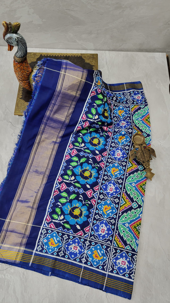 Authentic Double Ikkat Patan Patola Handwoven Saree with kaleidoscope design in Green | SILK MARK CERTIFIED