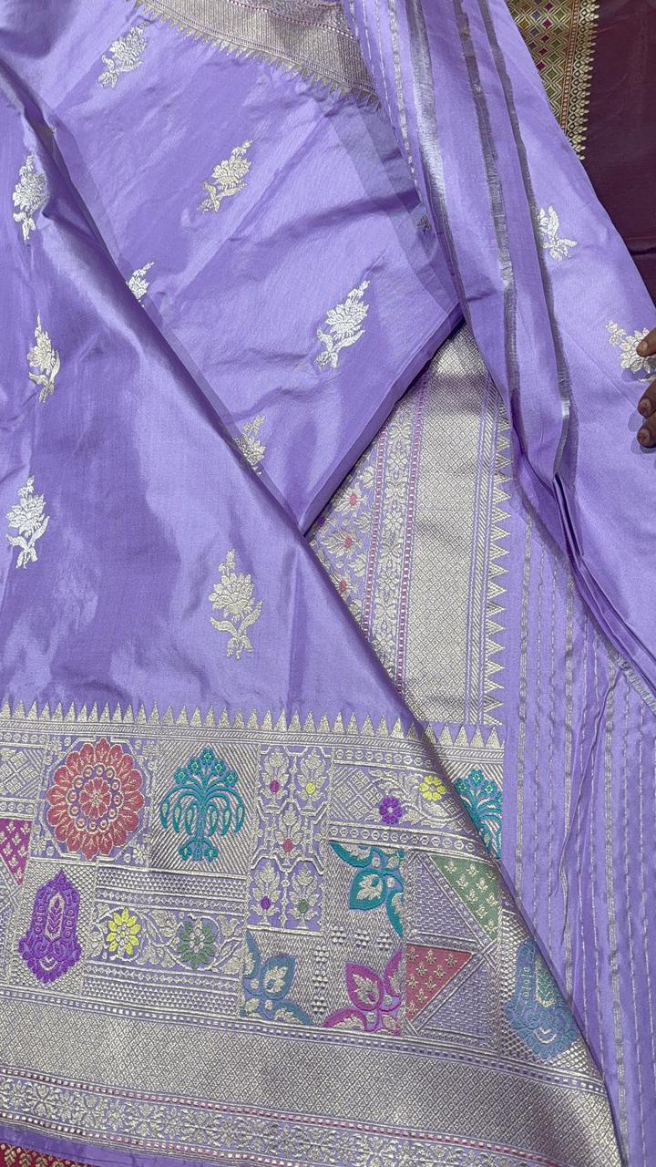 Lilac Banarasi Pure Katan Silk Saree with Sona Rupa Floral Buttas and Geometric Meenakari Buttas on Wide Zari Border | SILK MARK CERTIFIED