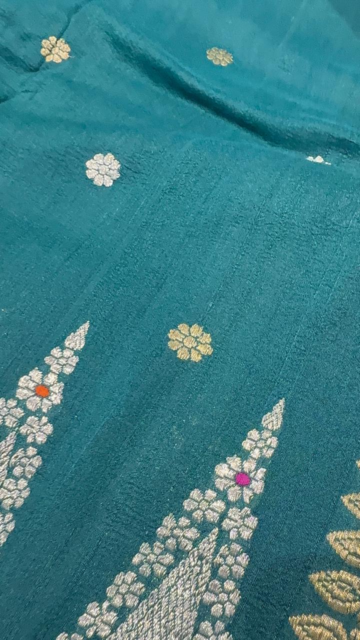 Peacock Green Floral Design on Banarasi Tussar Georgette Saree with Meenakari Diamond Pannel and Zari Border| SILK MARK CERTIFIED