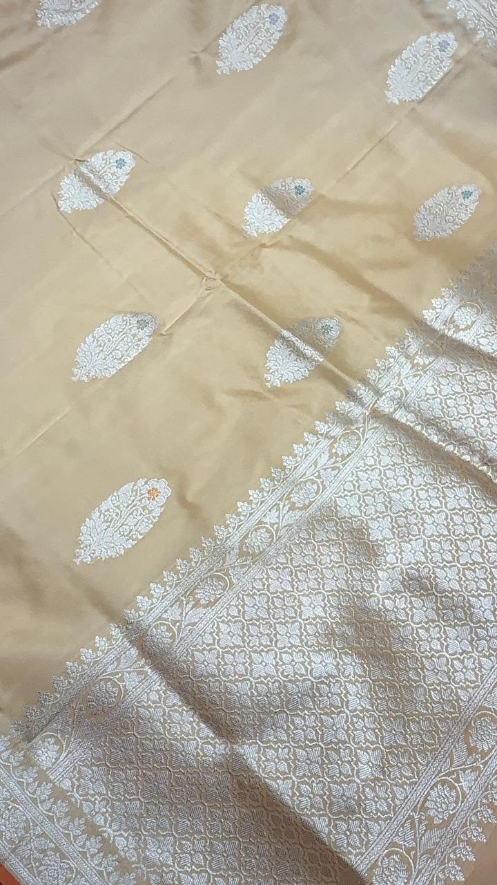 Frost Peach Pure Banarasi Silk Saree with Meenakari Buttas in Silver Zari and Zari Border | SILK MARK CERTIFIED