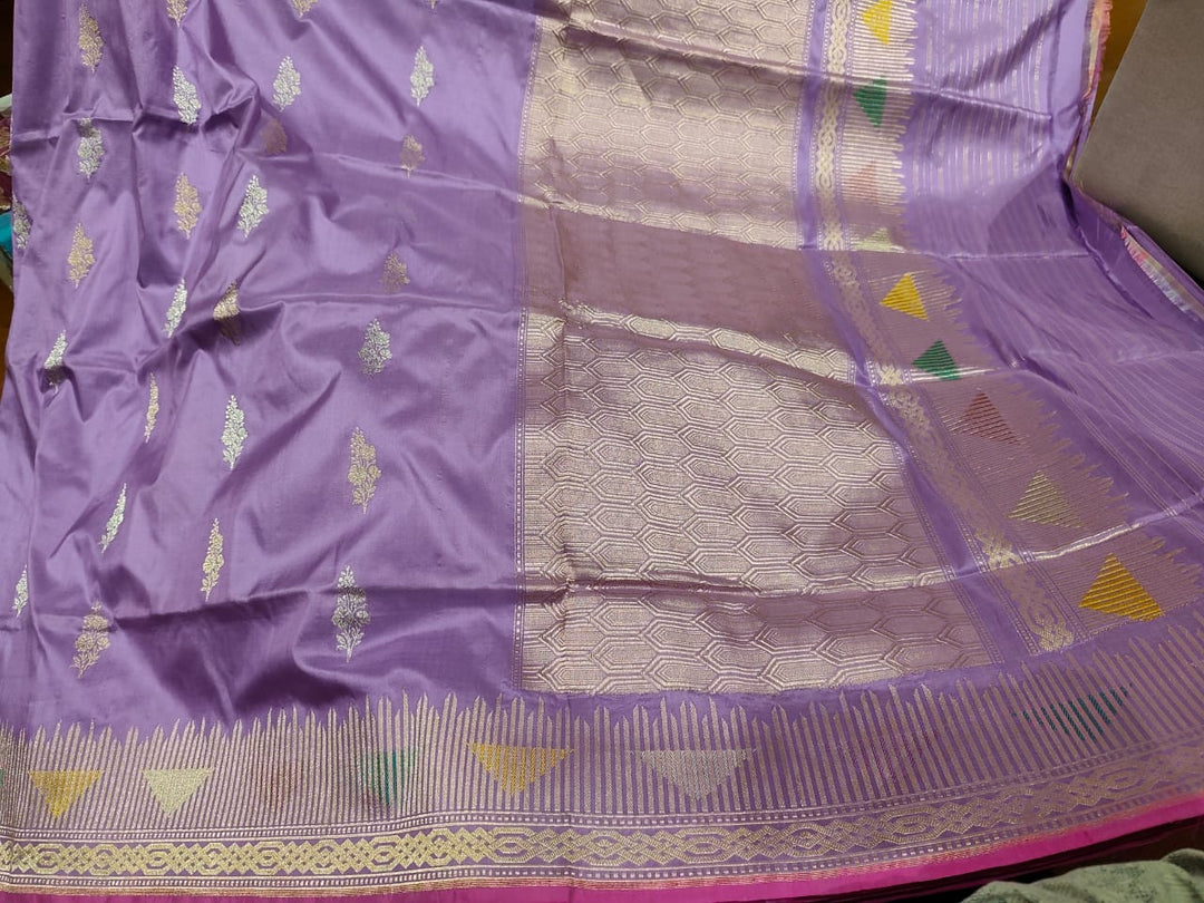 Lilac Pure Banarasi Silk Saree with Sona Rupa Butta and Geometric Meenakari Zari Border | SILK MARK CERTIFIED