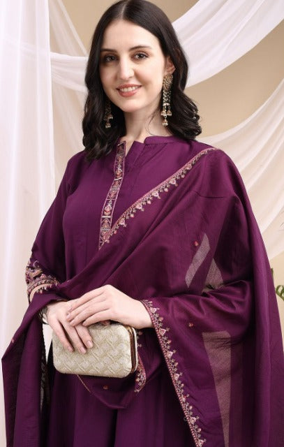 Jamuni Embroidered Suit Set | Made to Order