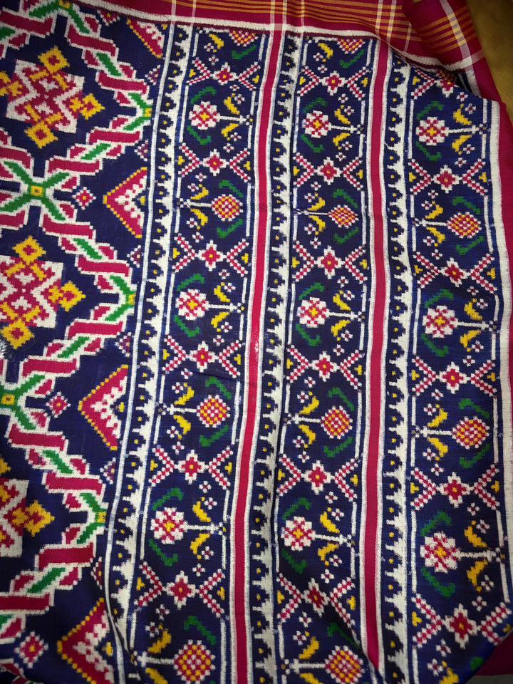 Authentic Double Ikkat Patan Patola Handwoven Rani ki vaav Desing Pure Silk Saree in Blue with Geometric Design | SILK MARK CERTIFIED | SHOBITAM