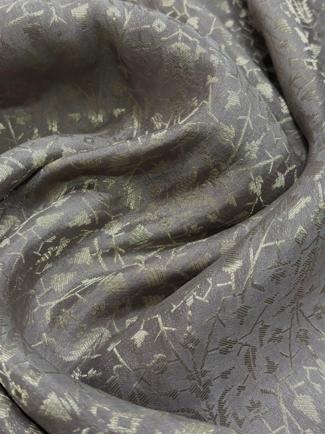 Gray Mysore Silk Saree with Silver Zari Brocade and Zari Border | SILK MARK CERTIFIED | SHOBITAM