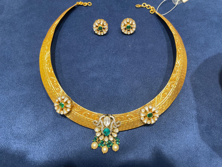 92.5 Silver Green Moissanite Kundan Floral Hasli Necklace with Dangling Beads