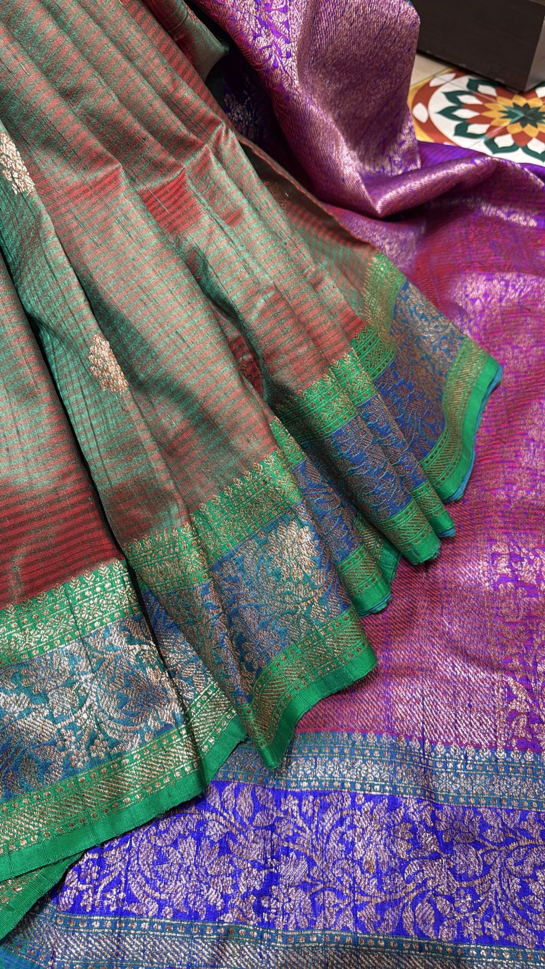 Green Dual Tone Banarasi Dupion Silk Saree with Zari Buttas and Contrast Zari Border | SILK MARK CERTIFIED