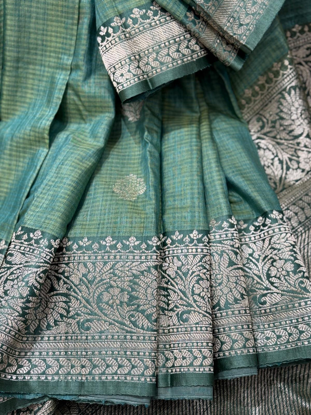 Green Dupion Banarasi Silk Saree with Floral Butta and zari Border | SILK MARK CERTIFIED