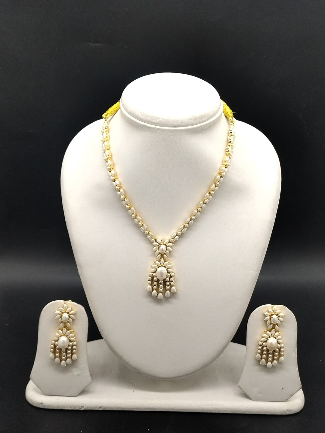 White Pearl Necklace Set – Classic Freshwater Pearl Pendant Jewellery | SHOBITAM