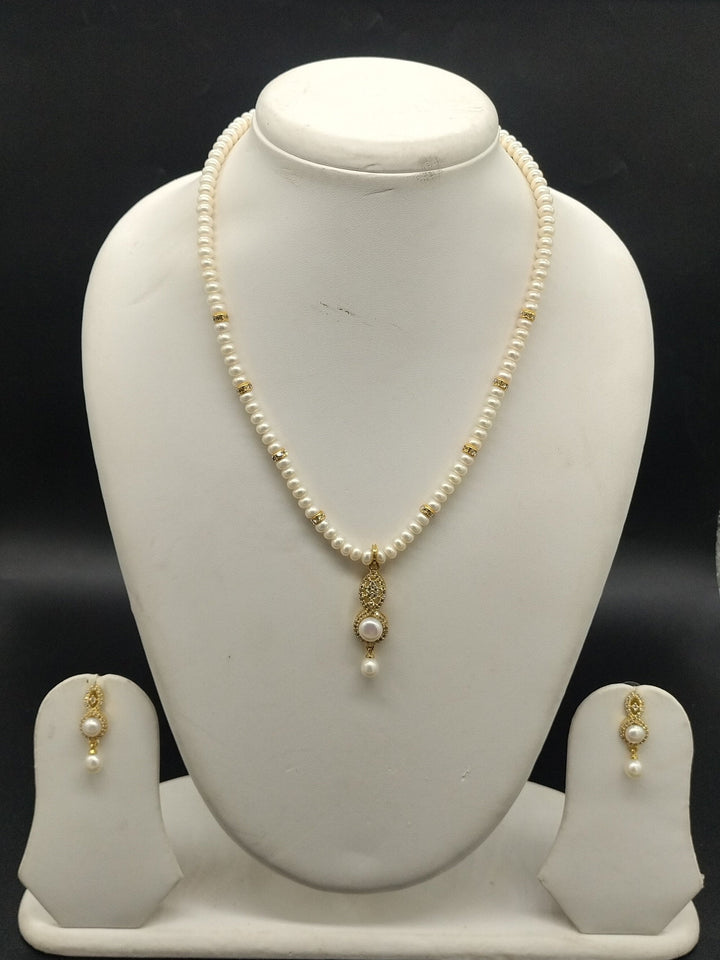 White Freshwater One Line Pearl Pendant Set | SHOBITAM