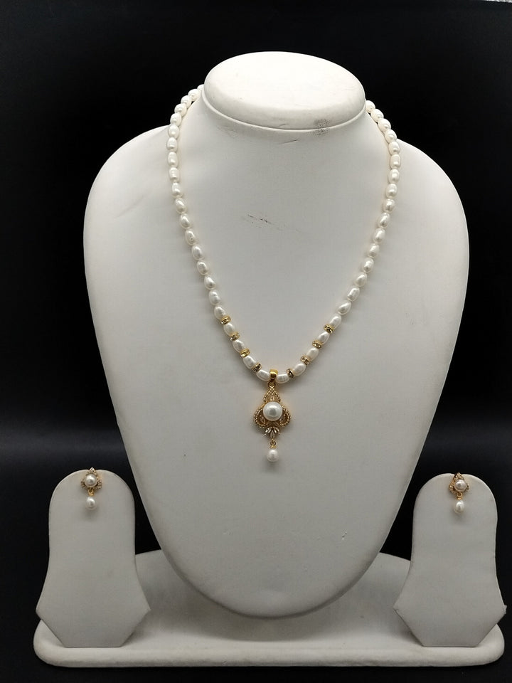 Celeste Charm Freshwater Pearl Pendant Set  | SHOBITAM