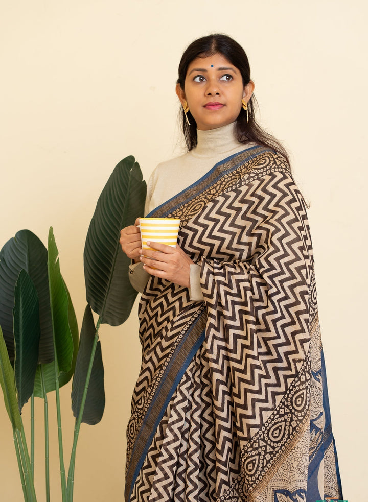 White with Black Bagru Handblock printed Maheshwari Silk Cotton Saree Strategy Queen | SHOBITAM