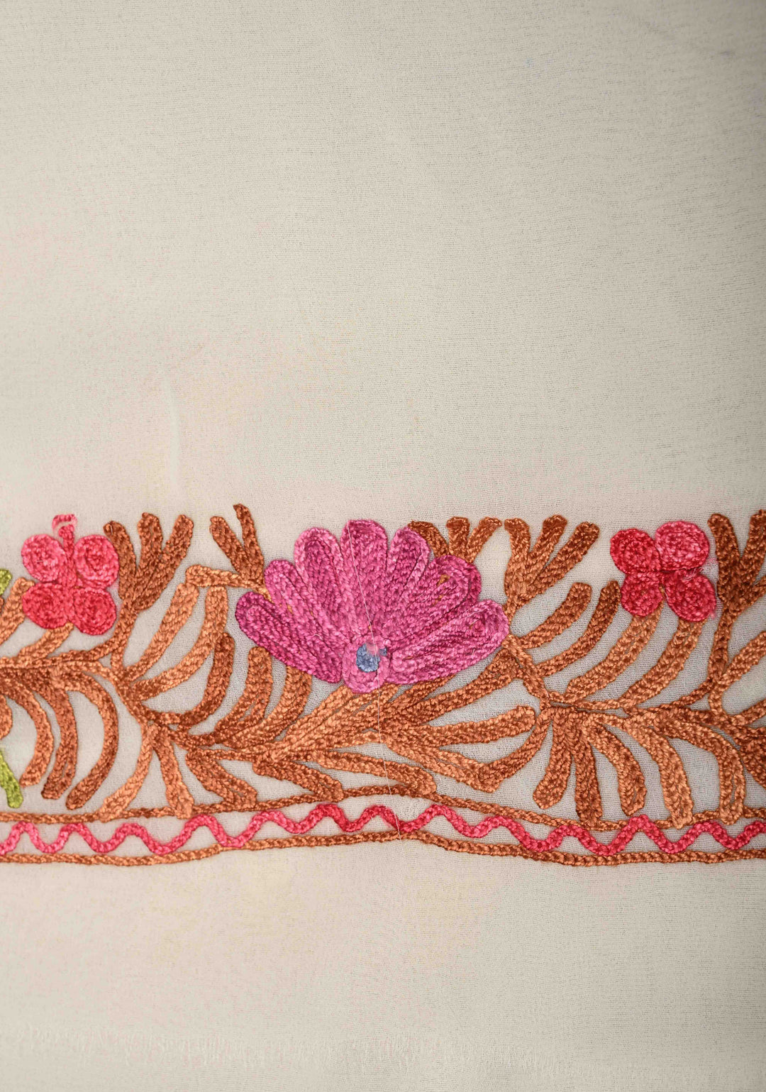 Off White Kashmiri Aari Georgette Saree with Floral Embroidery