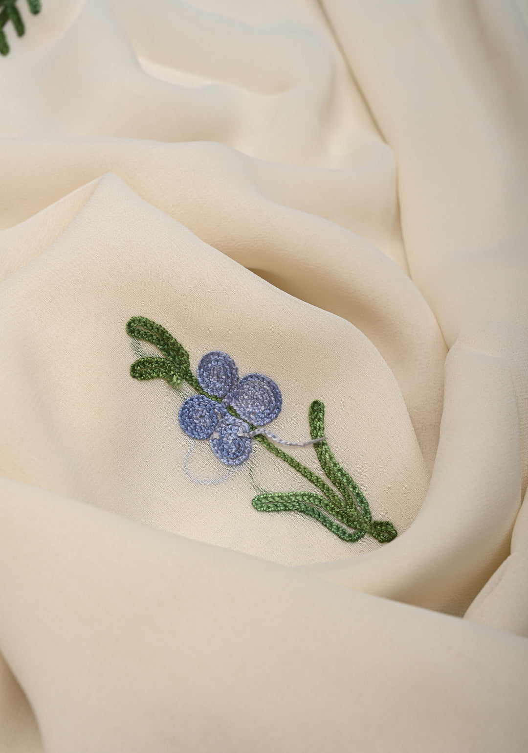 Ivory Kashmiri Aari Georgette Saree with Floral Embroidery