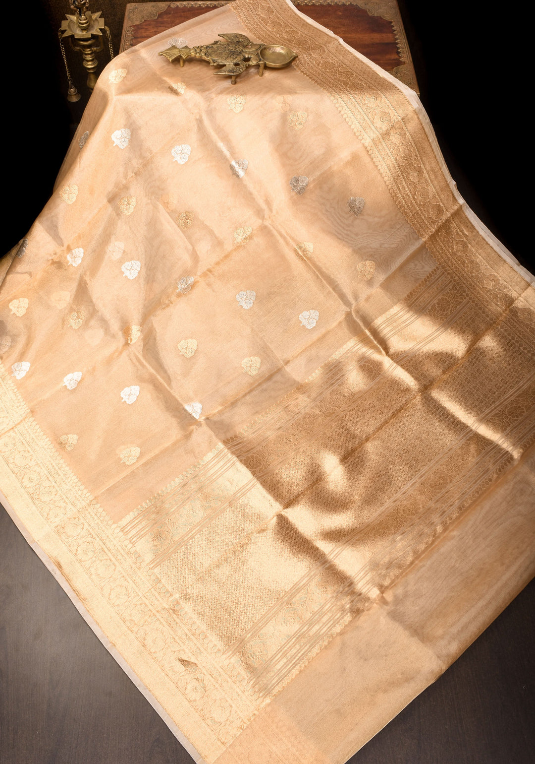 Stunning Golden Tissue Pure Silk Banarasi Saree with Sona Rupa Damask Motifs and Gold Zari Border | SILK MARK CERTIFIED