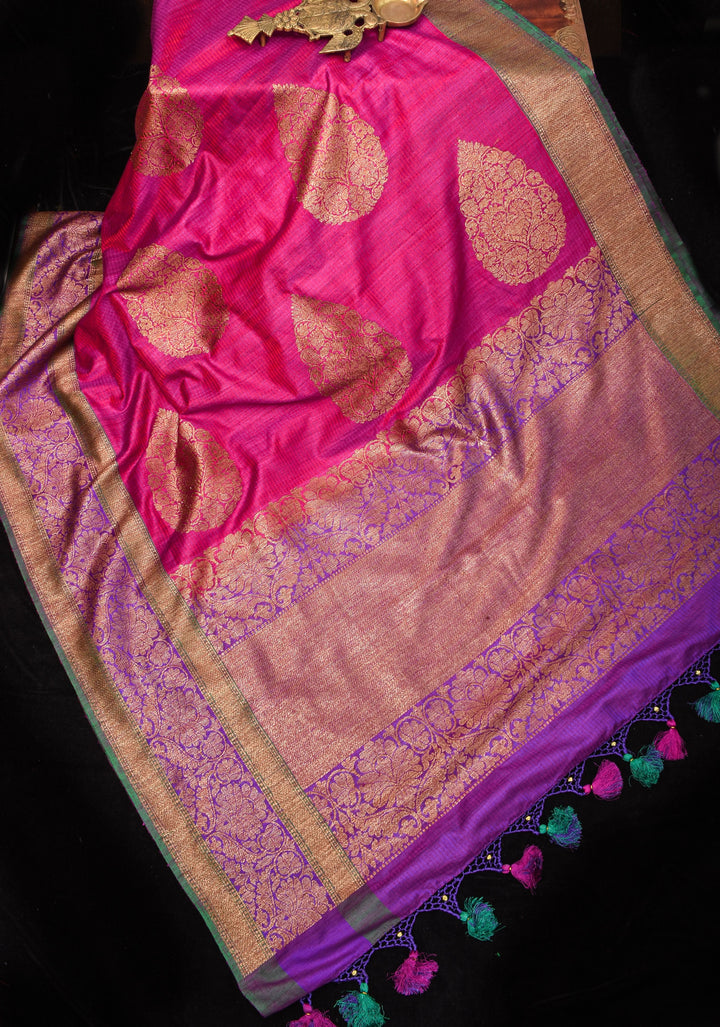 Stunning Pink Dual tone Dupion Banarasi Silk Saree with large Antique zari motifs and Two Tone Border  | SILK MARK CERTIFIED
