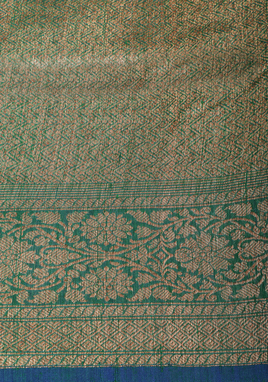 Authentic Banarasi Trellis pattern Pure Dupion Silk saree in Green with Kadhuwa Zari Border | SILK MARK CERTIFIED