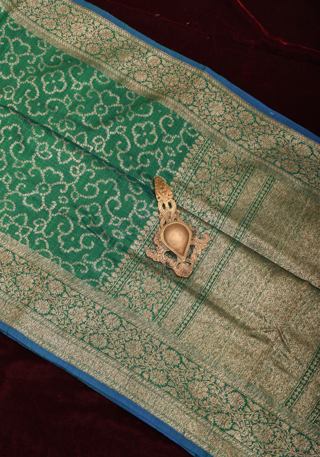 Authentic Banarasi Trellis pattern Pure Dupion Silk saree in Green with Kadhuwa Zari Border | SILK MARK CERTIFIED