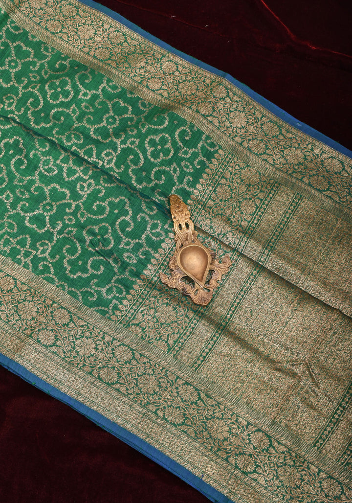 Authentic Banarasi Trellis pattern Pure Dupion Silk saree in Green with Kadhuwa Zari Border | SILK MARK CERTIFIED