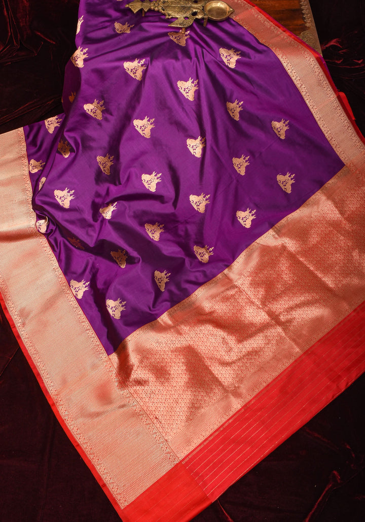 Rabbit Butta Shikaargah Banarasi  Saree in Black and Red | Silk Mark Certified
