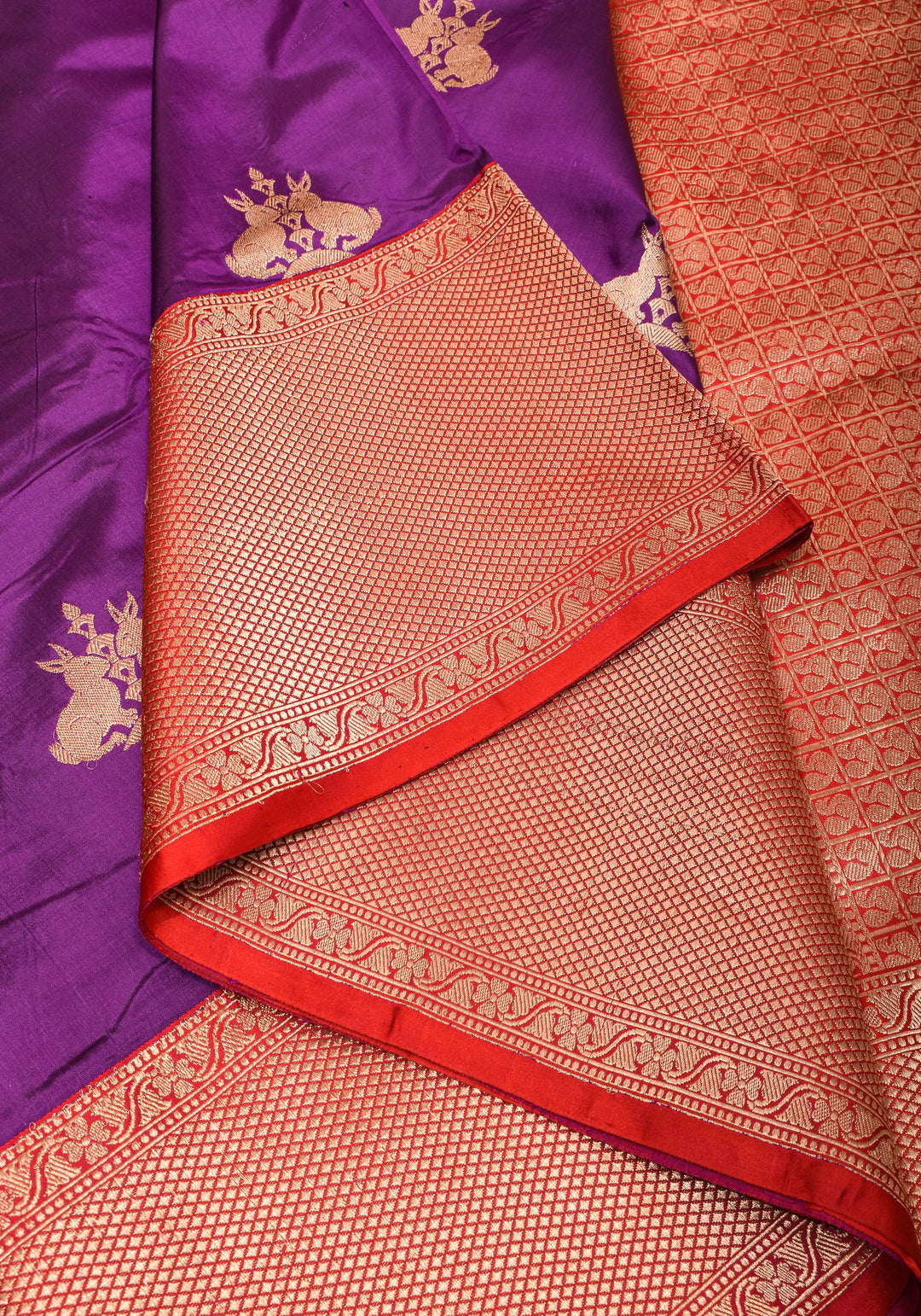 Rabbit Butta Shikaargah Banarasi  Saree in Black and Red | Silk Mark Certified