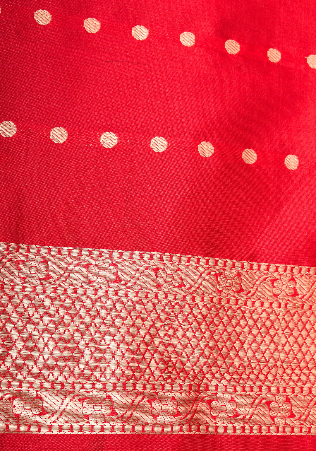 Peacock Butta Shikaargah Banarasi  Saree in Black and Red | Silk Mark Certified