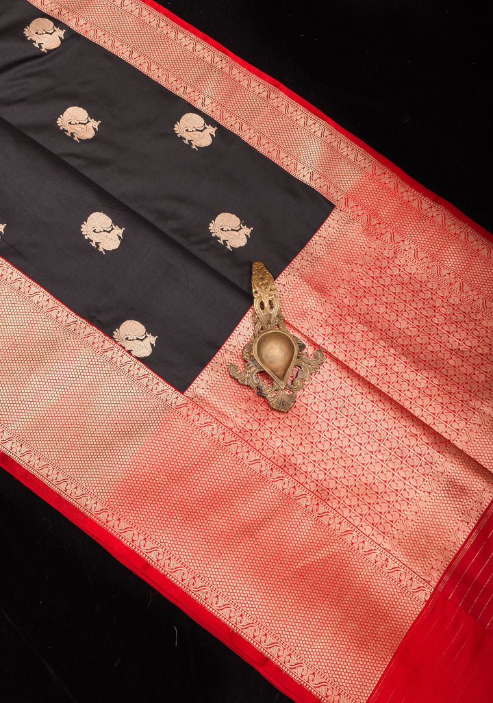 Peacock Butta Shikaargah Banarasi  Saree in Black and Red | Silk Mark Certified