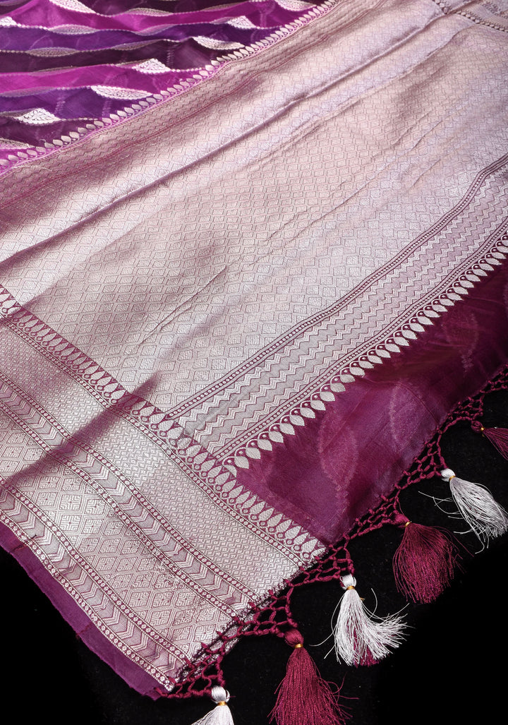 Leheria  Organza Silk Saree in Zari diagonal lines with buttas and Zari Border| SILK MARK CERTIFIED