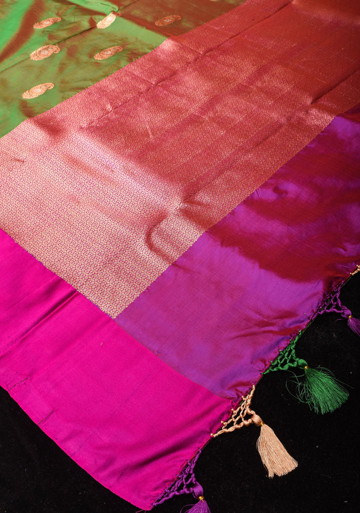 Green-red Dual Tone Banarasi Katan Silk Lightweight Saree with Alfi Paisley Buttas and Self Border| SILK MARK CERTIFIED